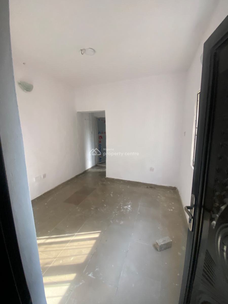 Luxurious Spacious Nice Mini Flat, 26, Femi Street, Jeff Court, Sangotedo, Ajah, Lagos, Mini Flat (room and Parlour) for Rent
