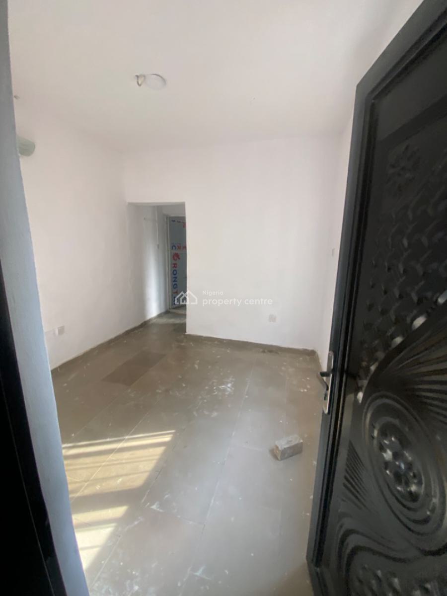 Luxurious Spacious Nice Mini Flat, 26, Femi Street, Jeff Court, Sangotedo, Ajah, Lagos, Mini Flat (room and Parlour) for Rent