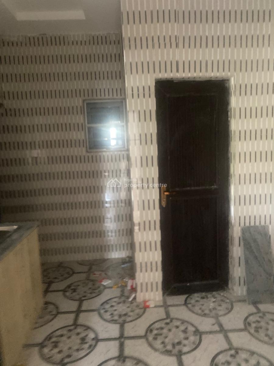 Luxurious Spacious Nice Mini Flat, 26, Femi Street, Jeff Court, Abijo, Lekki, Lagos, Mini Flat (room and Parlour) for Rent