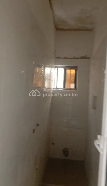 2 Bedroom Flat, Okunola Road, Egbeda, Alimosho, Lagos, Detached Duplex for Rent