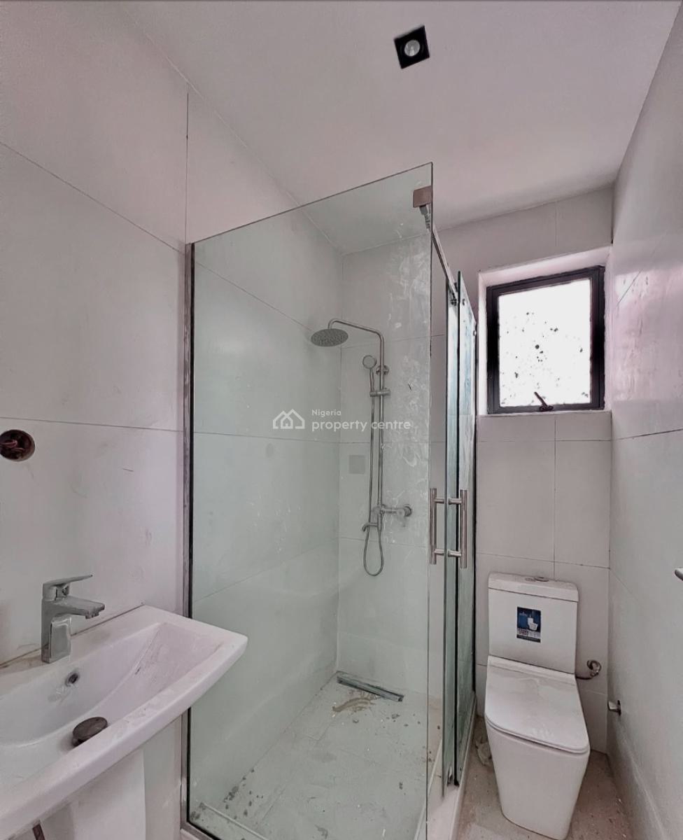 2 Bedroom Serviced Apartment with Elevator & Swimming Pool & Gym, Lekki Phase 1, Lekki, Lagos, Flat / Apartment for Sale