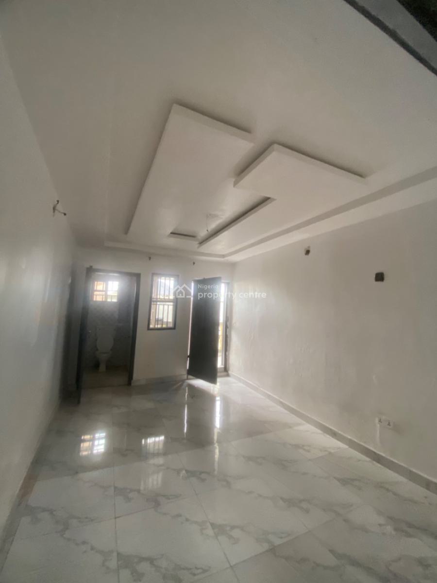 Luxuriously Spacious Mini Flat with Excellent Finishing, No 14, Taiwo Close Sangotedo, Sangotedo, Ajah, Lagos, Mini Flat (room and Parlour) for Rent
