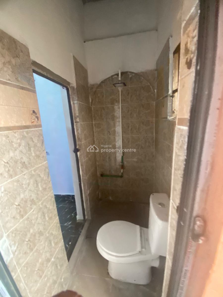 Luxuriously Spacious Mini Flat with Excellent Finishing, No 14, Taiwo Close Sangotedo, Sangotedo, Ajah, Lagos, Mini Flat (room and Parlour) for Rent