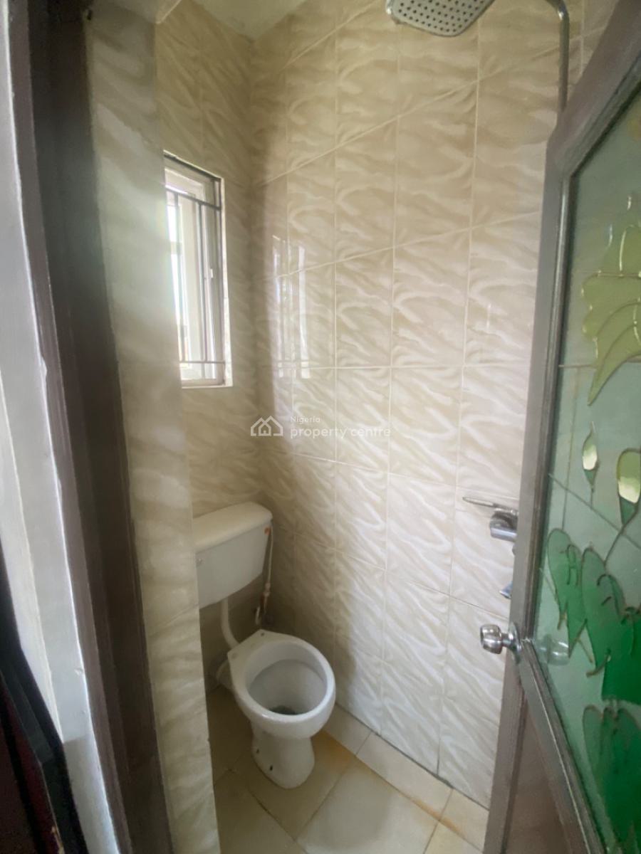 Luxuriously Spacious Self Contain, No 14, Taiwo Close, Sangotedo, Ajah, Lagos, Self Contain (single Rooms) for Rent