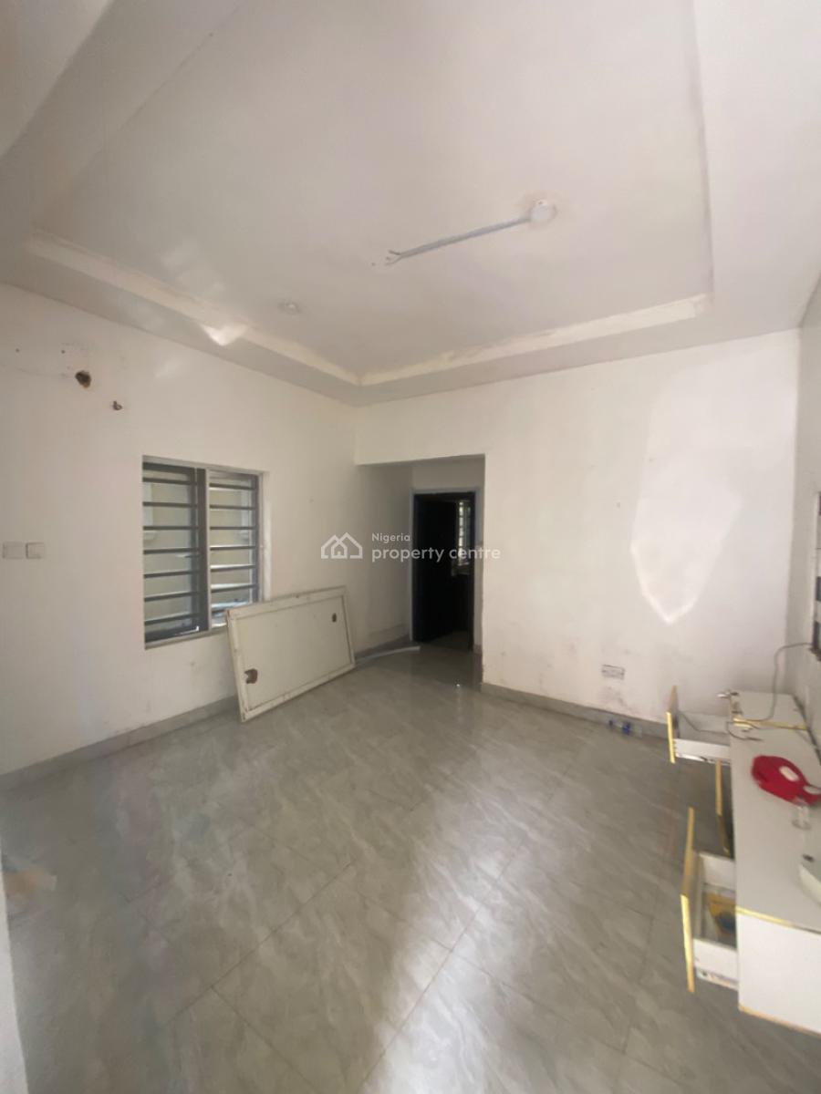 Luxuriously Spacious Mini Flat, No 14, Taiwo Close Sangotedo, Sangotedo, Ajah, Lagos, Mini Flat (room and Parlour) for Rent