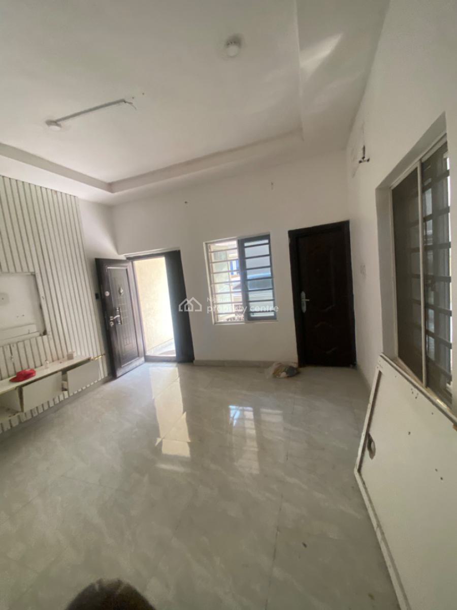 Luxuriously Spacious Mini Flat, No 14, Taiwo Close Sangotedo, Sangotedo, Ajah, Lagos, Mini Flat (room and Parlour) for Rent