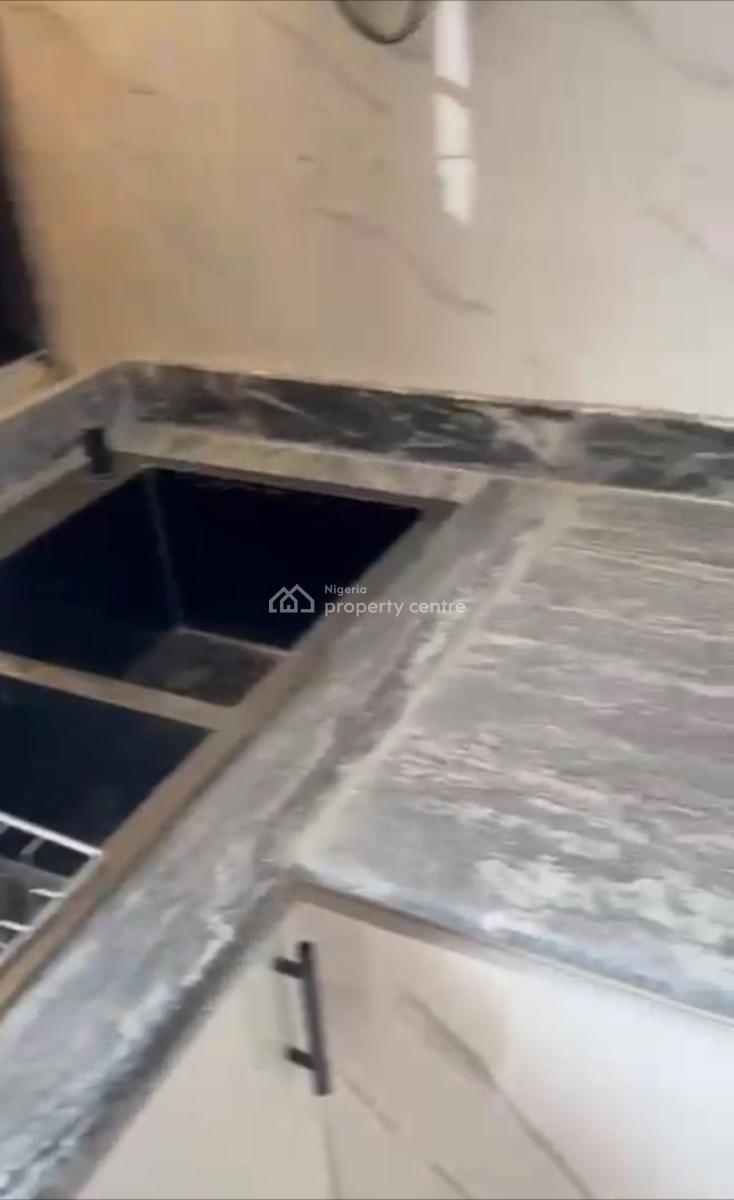 Luxuriously Spacious Mini Flat, No 14, Taiwo Close Ologolo Lekki, Ologolo, Lekki, Lagos, Mini Flat (room and Parlour) for Rent