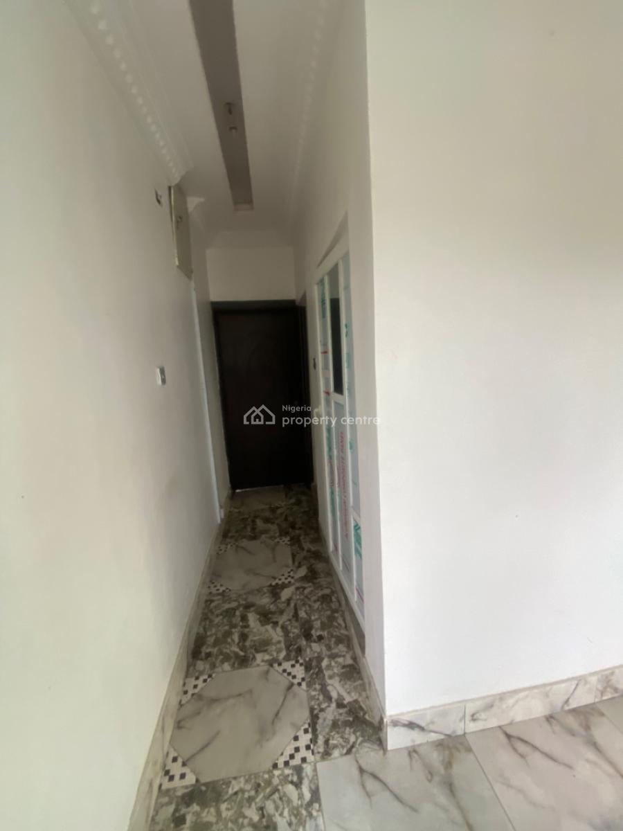 Luxuriously Spacious Mini Flat, No 14, Taiwo Close, Abijo, Lekki, Lagos, Mini Flat (room and Parlour) for Rent