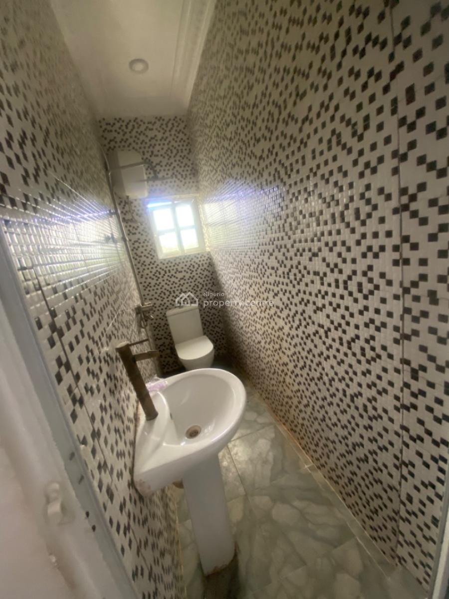 Luxuriously Spacious Mini Flat, No 14, Taiwo Close, Abijo, Lekki, Lagos, Mini Flat (room and Parlour) for Rent