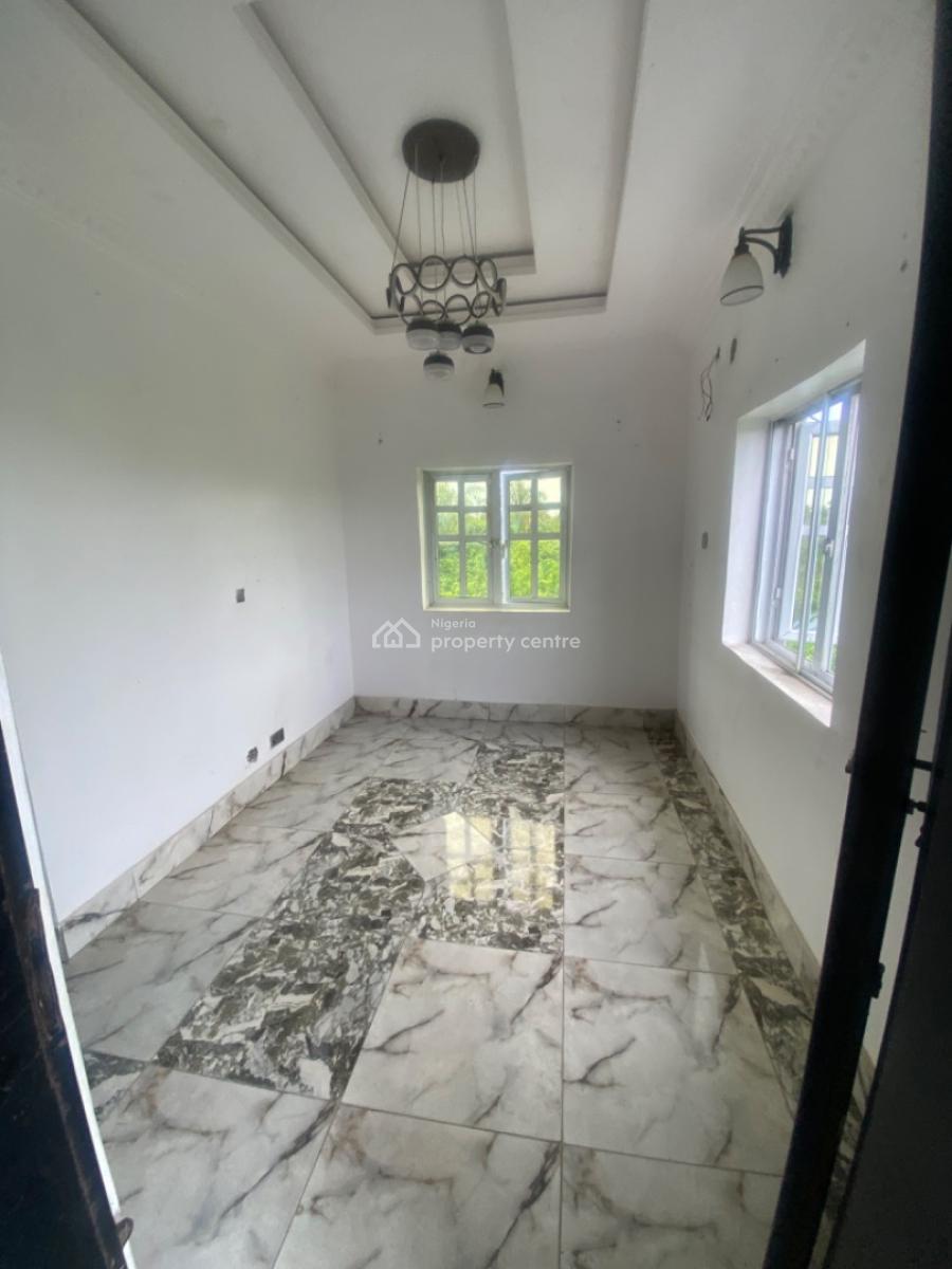 Luxuriously Spacious Mini Flat, No 14, Taiwo Close, Abijo, Lekki, Lagos, Mini Flat (room and Parlour) for Rent