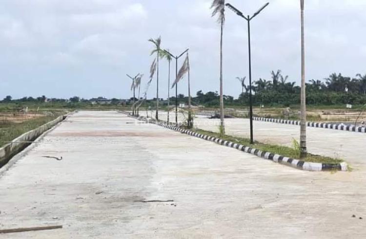 Buy and Build Land in an Estate, Aiyetoro Scheme, Aiyeteju Town, Ibeju Lekki, Lagos, Mixed-use Land for Sale