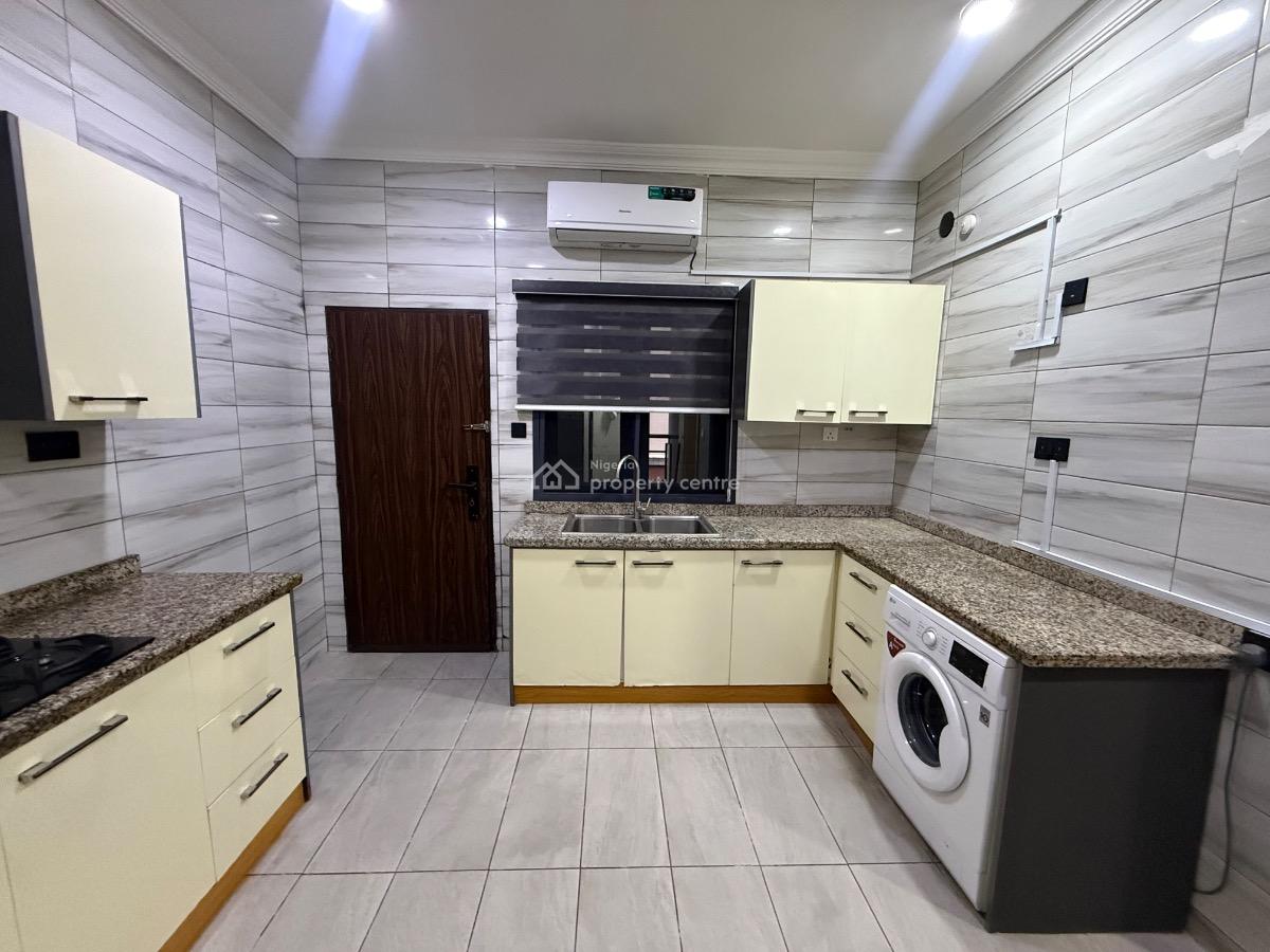 Fully Furnished and Serviced 3 Bedroom Apartment with Maids Room, Victoria Island (vi), Lagos, Flat / Apartment for Rent
