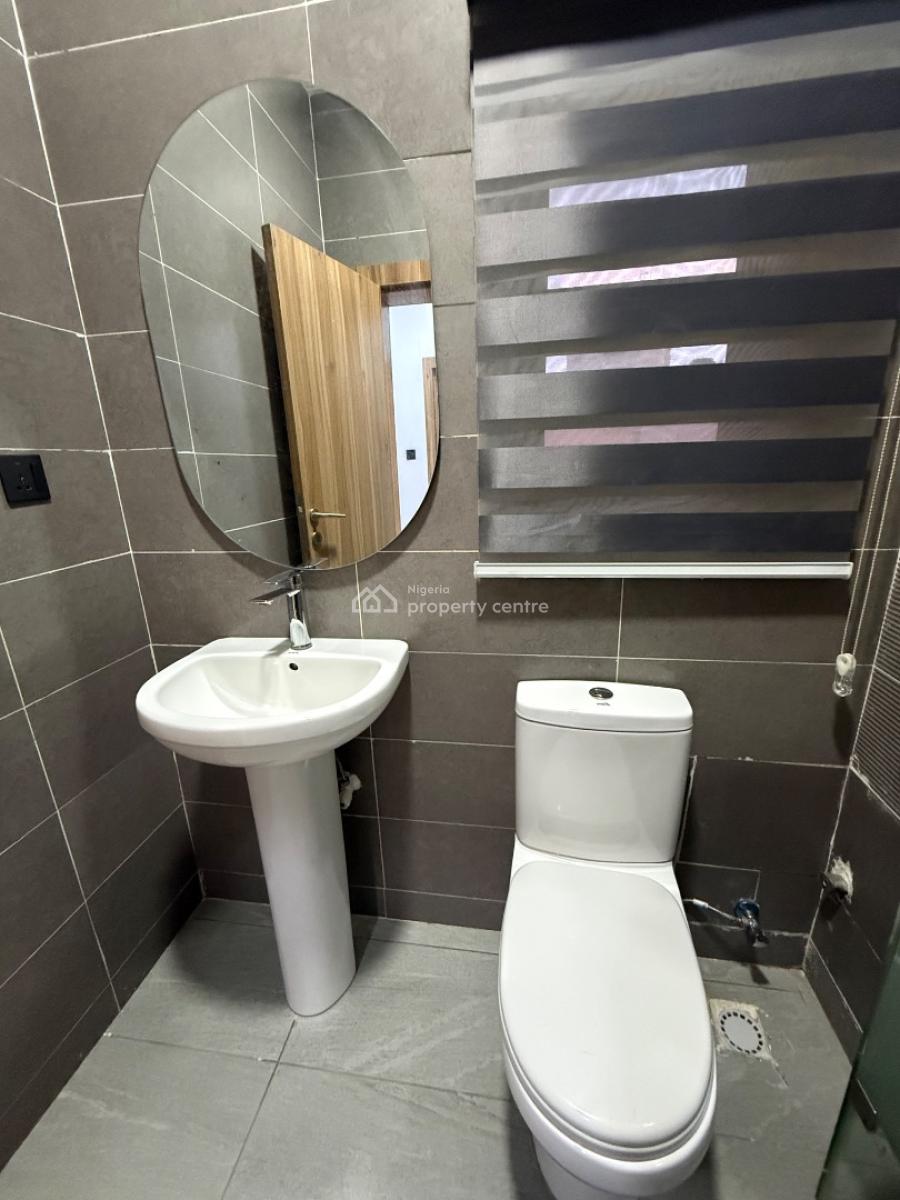 Fully Furnished and Serviced 3 Bedroom Apartment with Maids Room, Victoria Island (vi), Lagos, Flat / Apartment for Rent