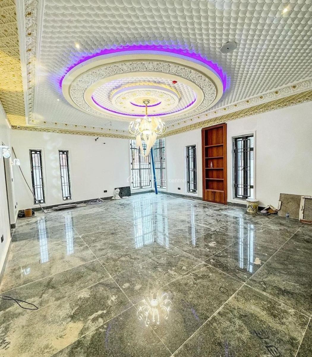 Exquisite 7 Bedroom Duplex with Bq and Swimming Pool on 1000sqm, Guzape District, Abuja, Detached Duplex for Sale