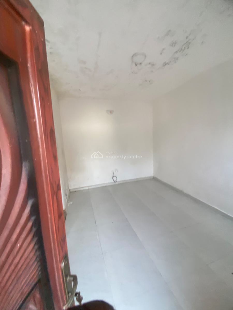 Luxuriously Nice Spacious Self Contain, 13a, Femi Close, Desa, Imalete Alafia, Ibeju Lekki, Lagos, Self Contain (single Rooms) for Rent