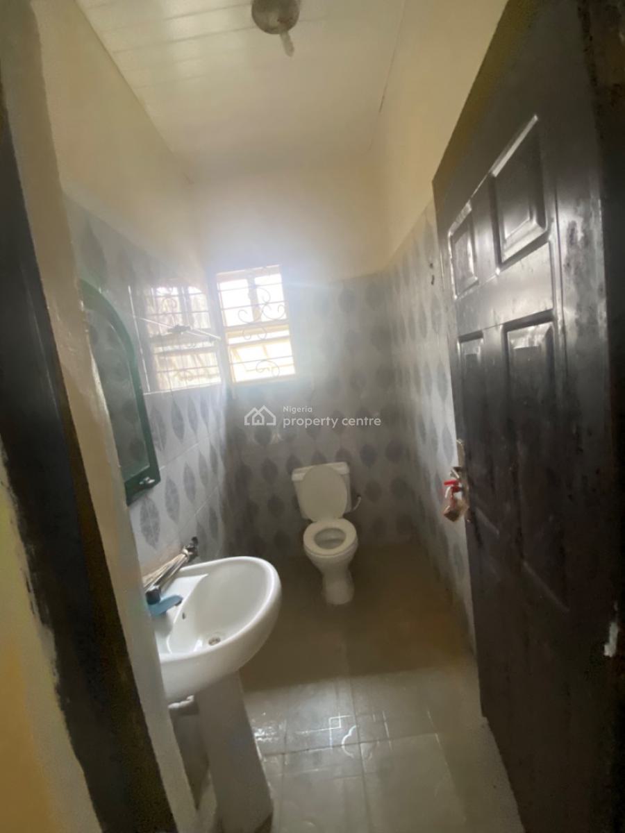 Luxuriously Nice Spacious Nice Mini Flat, 13a, Femi Close, Sangotedo, Sangotedo, Ajah, Lagos, Mini Flat (room and Parlour) for Rent