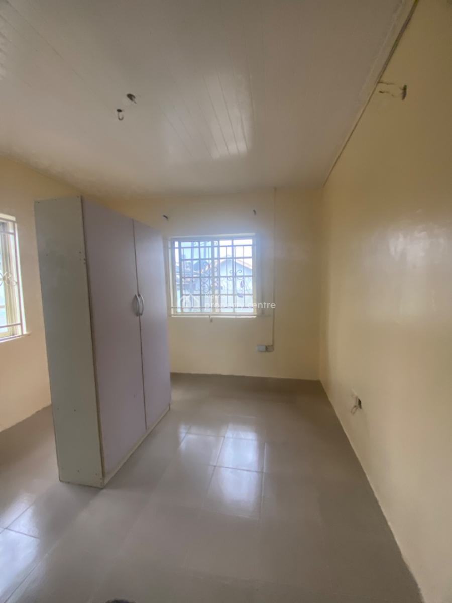 Luxuriously Nice Spacious Nice Mini Flat, 13a, Femi Close, Sangotedo, Sangotedo, Ajah, Lagos, Mini Flat (room and Parlour) for Rent