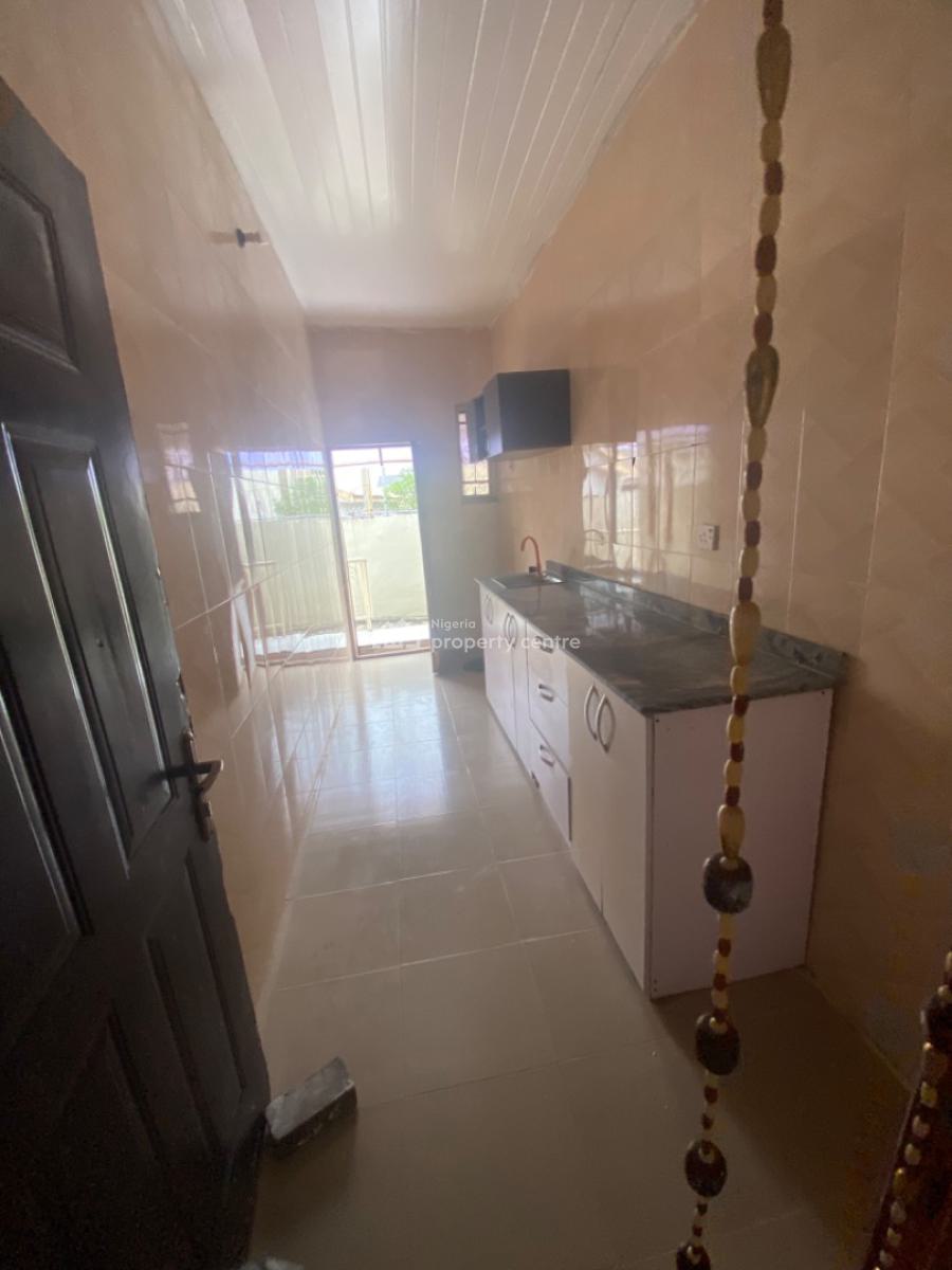 Luxuriously Nice Spacious Nice Mini Flat, 13a, Femi Close, Sangotedo, Sangotedo, Ajah, Lagos, Mini Flat (room and Parlour) for Rent