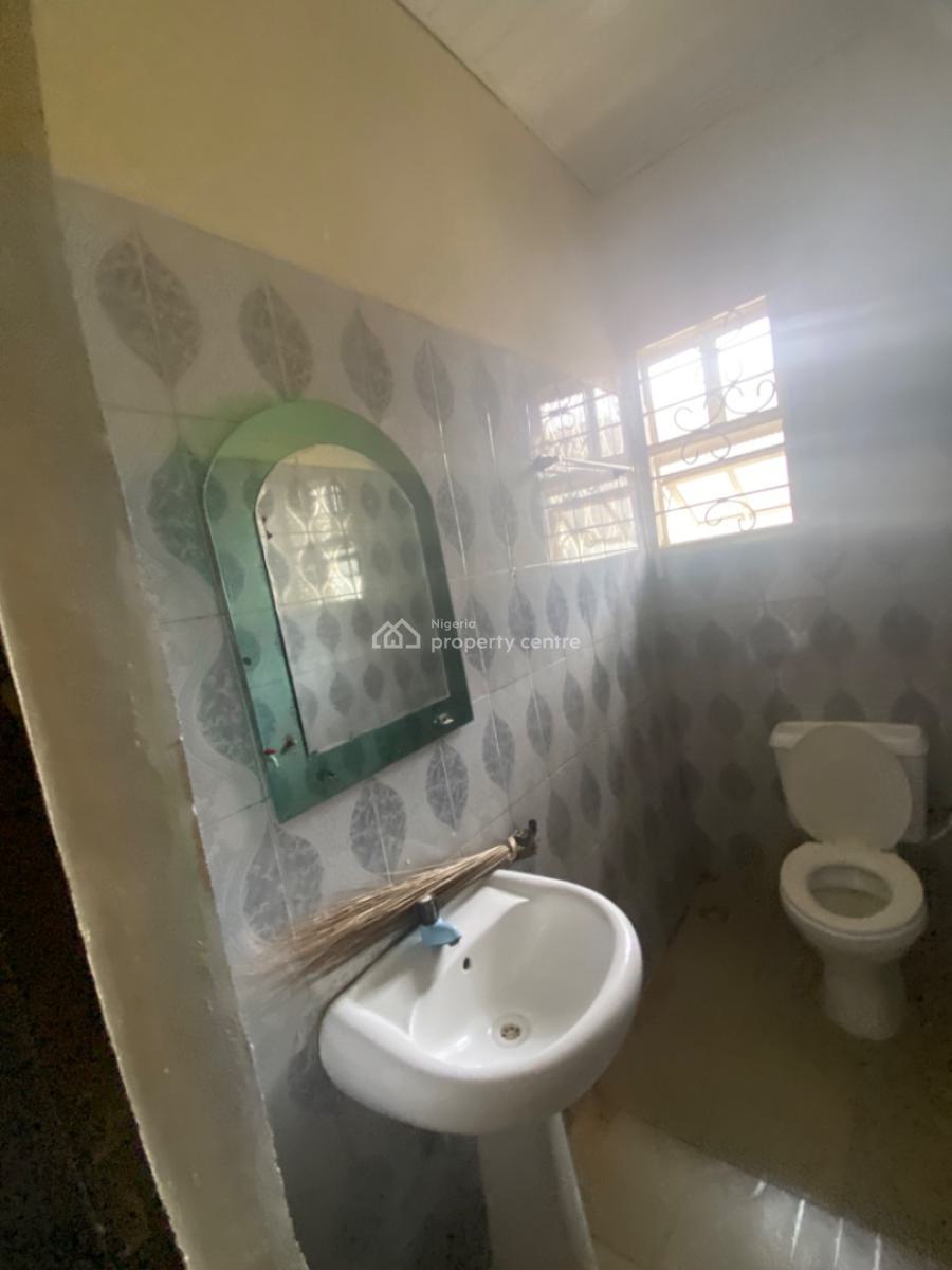 Luxuriously Nice Spacious Nice Mini Flat, 13a, Femi Close, Sangotedo, Sangotedo, Ajah, Lagos, Mini Flat (room and Parlour) for Rent
