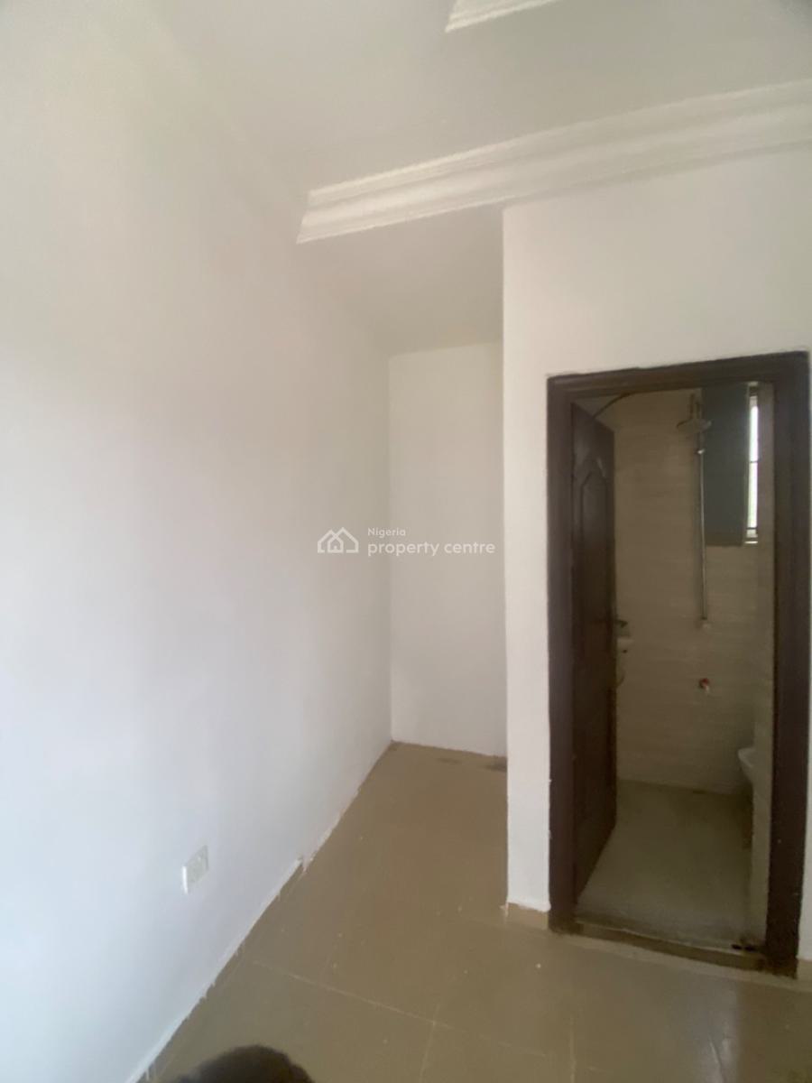 Luxuriously Nice Spacious Self Contain, 13a, Femi Close, Sangotedo, Ajah, Lagos, Self Contain (single Rooms) for Rent