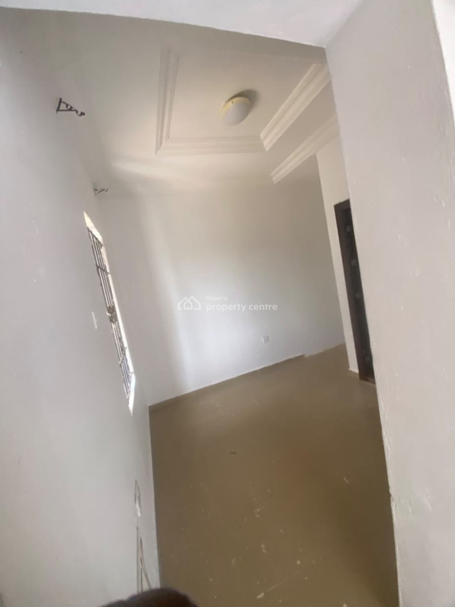 Luxuriously Nice Spacious Self Contain, 13a, Femi Close, Sangotedo, Ajah, Lagos, Self Contain (single Rooms) for Rent
