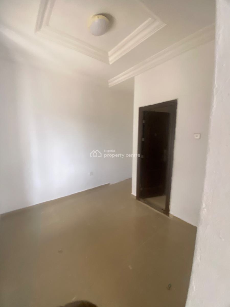 Luxuriously Nice Spacious Self Contain, 13a, Femi Close, Sangotedo, Ajah, Lagos, Self Contain (single Rooms) for Rent