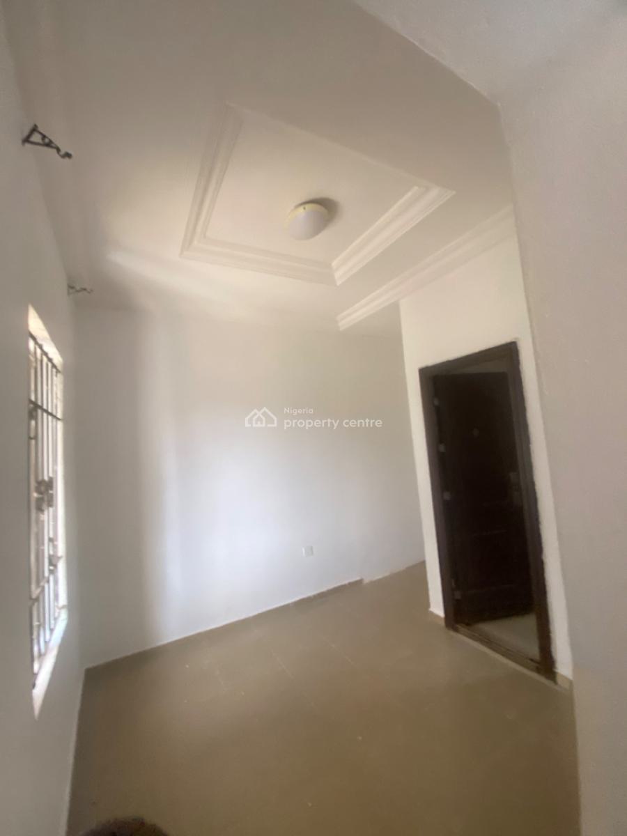 Luxuriously Nice Spacious Self Contain, 13a, Femi Close, Sangotedo, Ajah, Lagos, Self Contain (single Rooms) for Rent