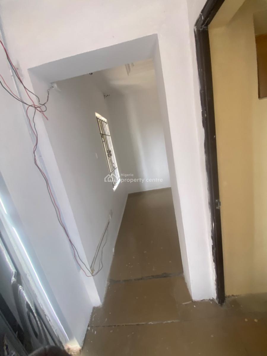 Luxuriously Nice Spacious Self Contain, 13a, Femi Close, Sangotedo, Ajah, Lagos, Self Contain (single Rooms) for Rent