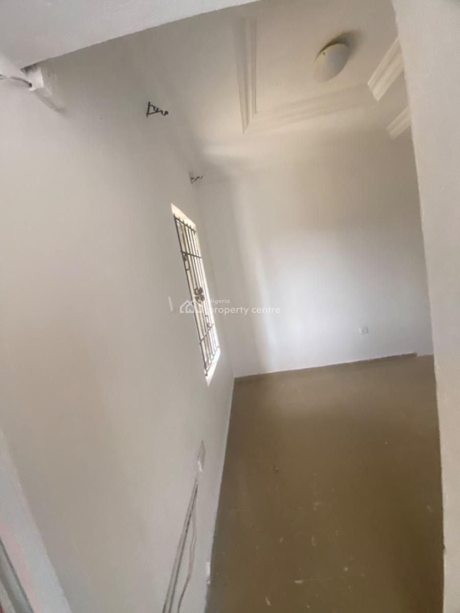 Luxuriously Nice Spacious Self Contain, 13a, Femi Close, Sangotedo, Ajah, Lagos, Self Contain (single Rooms) for Rent