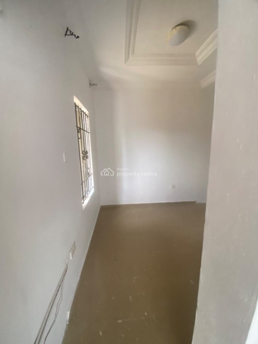 Luxuriously Nice Spacious Self Contain, 13a, Femi Close, Sangotedo, Ajah, Lagos, Self Contain (single Rooms) for Rent