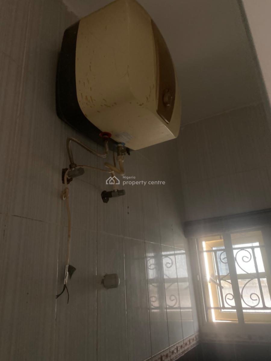 Luxuriously Nice Spacious Self Contain, 13a, Femi Close, Sangotedo, Ajah, Lagos, Self Contain (single Rooms) for Rent