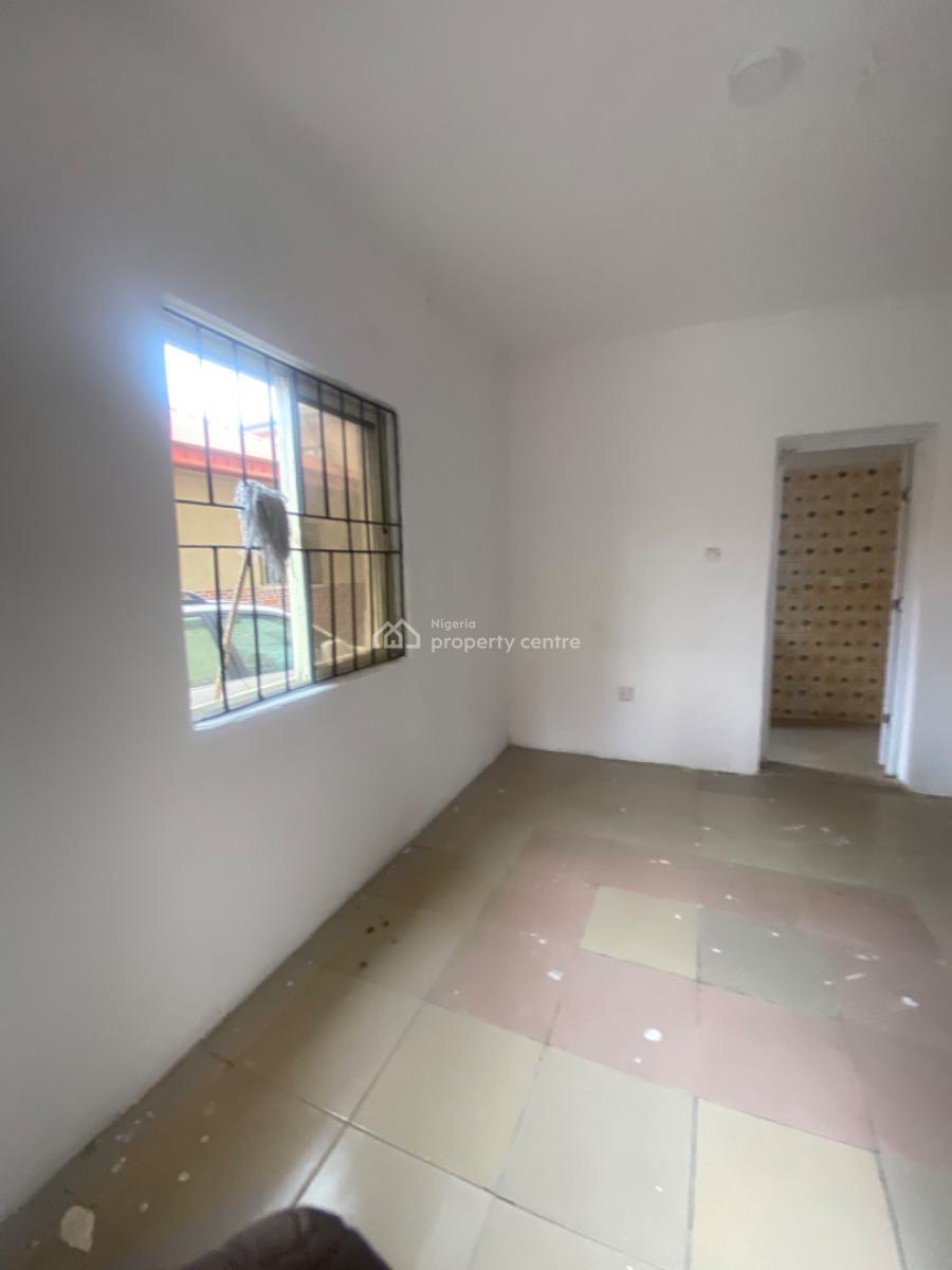 Luxuriously Nice Spacious Mini Flat, 13a, Femi Close, Sangotedo, Ajah, Lagos, Self Contain (single Rooms) for Rent