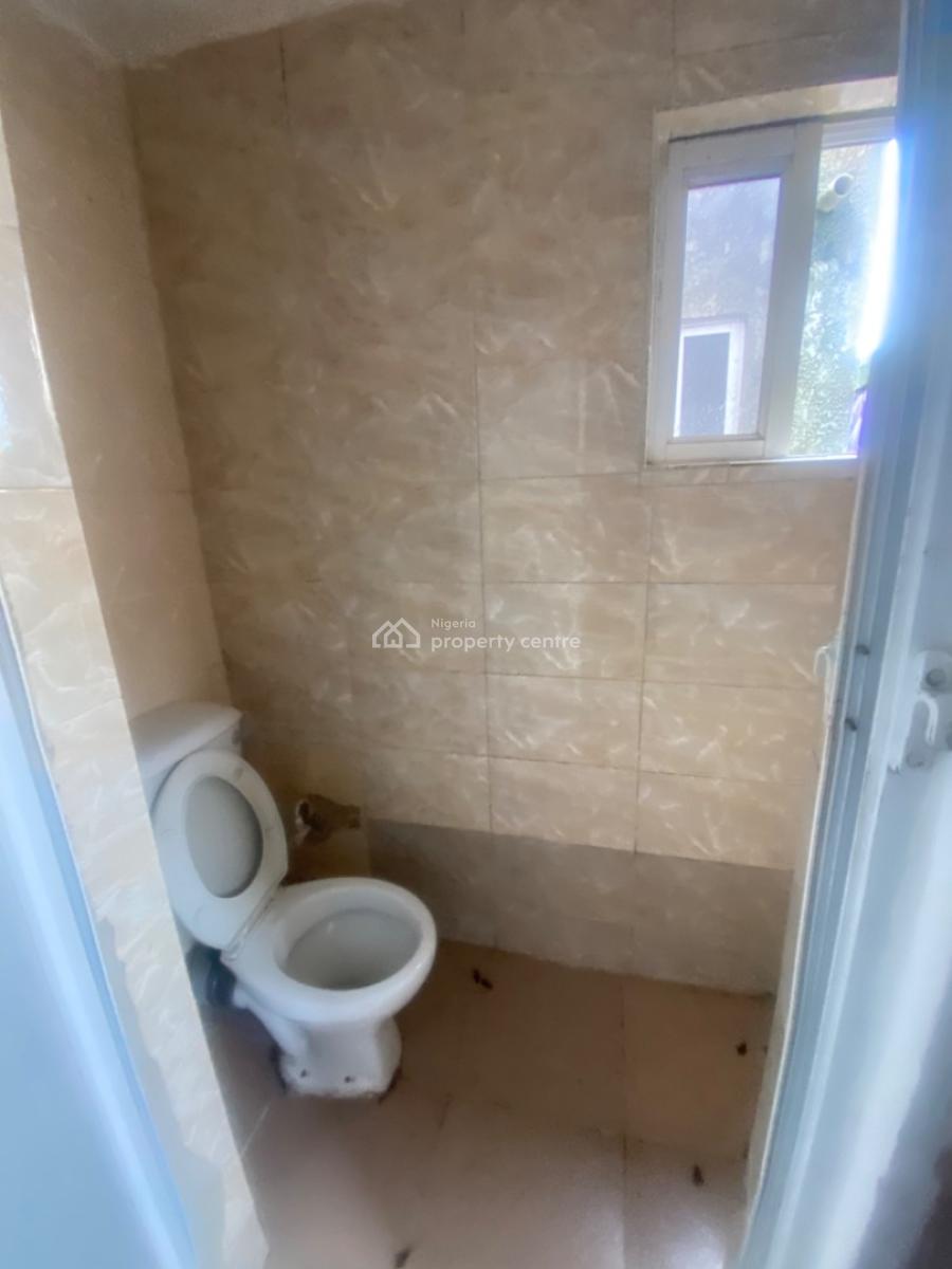 Luxuriously Nice Spacious Self Contain, 13a, Femi Close, Sangotedo, Ajah, Lagos, Self Contain (single Rooms) for Rent
