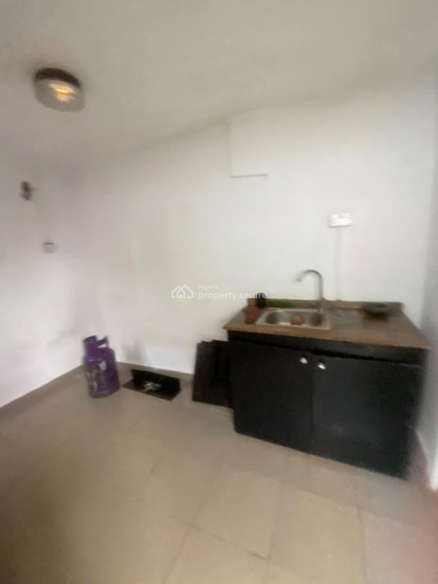 Luxuriously Nice Spacious Self Contain, 13a, Femi Close, Sangotedo, Ajah, Lagos, Self Contain (single Rooms) for Rent