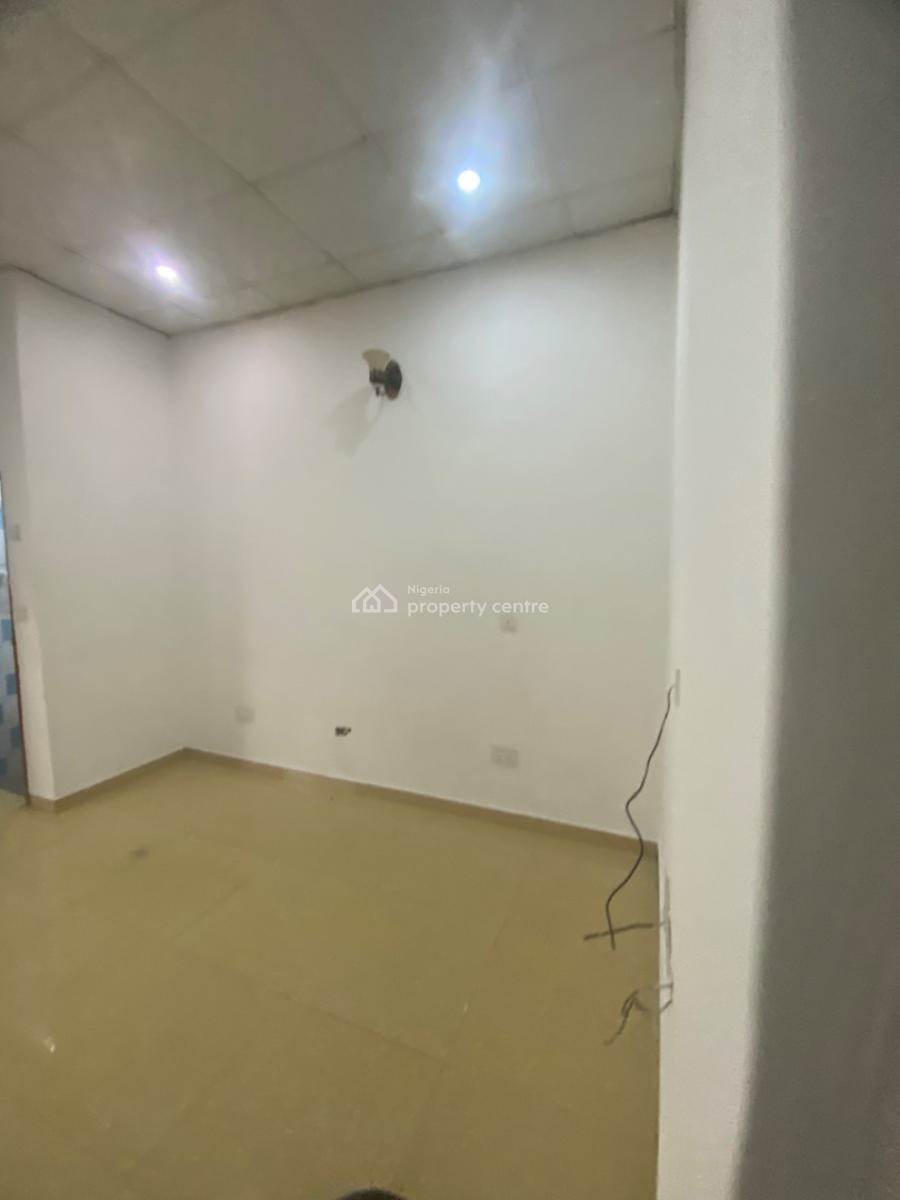 Luxuriously Spacious Mini Flat with Excellent Finishing, No 12, Seyi Street, Sangotedo, Ajah, Lagos, Mini Flat (room and Parlour) for Rent