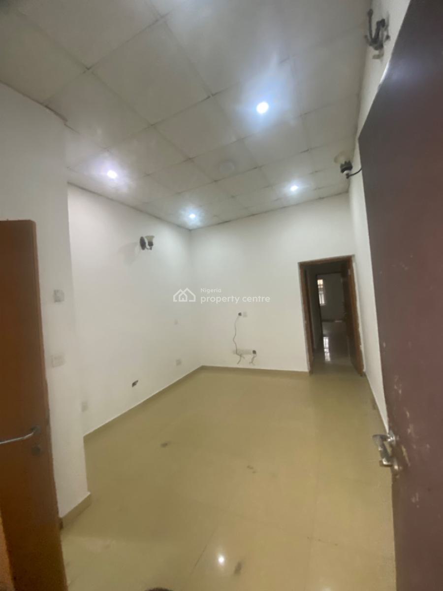 Luxuriously Spacious Mini Flat with Excellent Finishing, No 12, Seyi Street, Sangotedo, Ajah, Lagos, Mini Flat (room and Parlour) for Rent