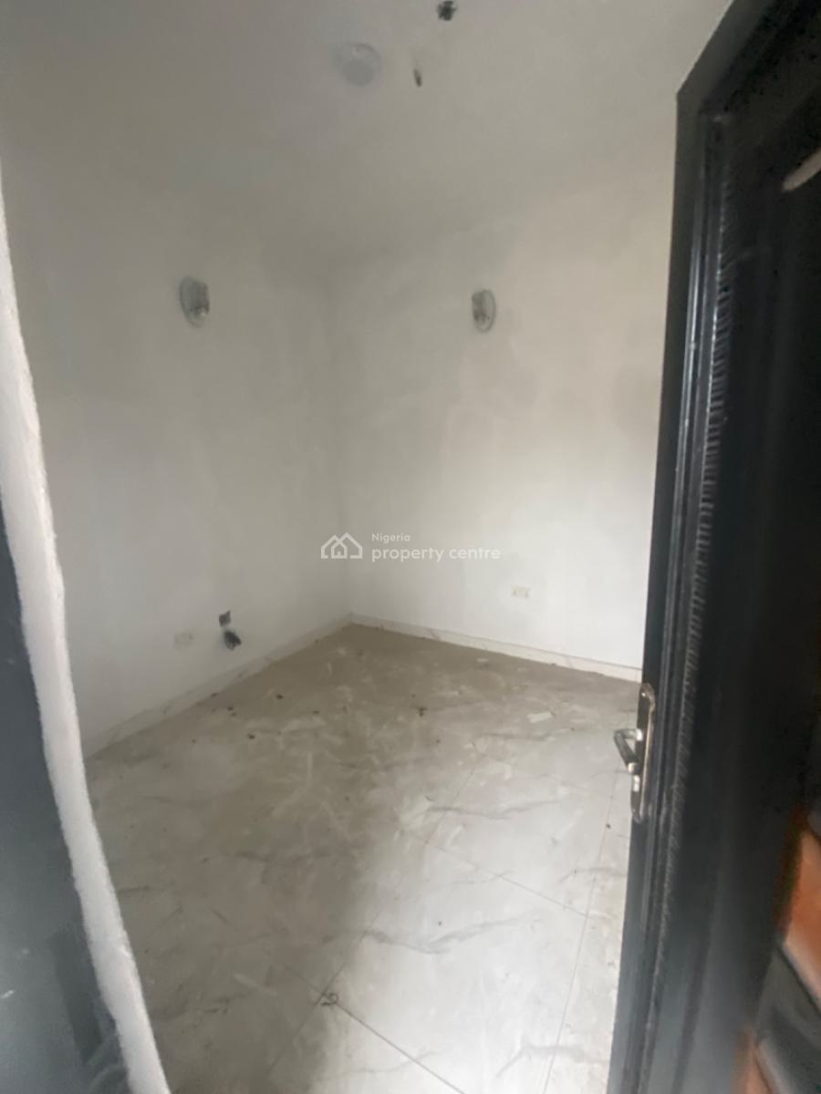 Luxuriously Spacious Mini Flat, Excellent Finishing, No. 12, Seyi Street Onosa, Onosa, Ibeju Lekki, Lagos, Mini Flat (room and Parlour) for Rent