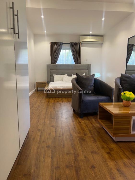 1 Bedroom, Lekki Phase 1, Lekki, Lagos, Flat / Apartment Short Let
