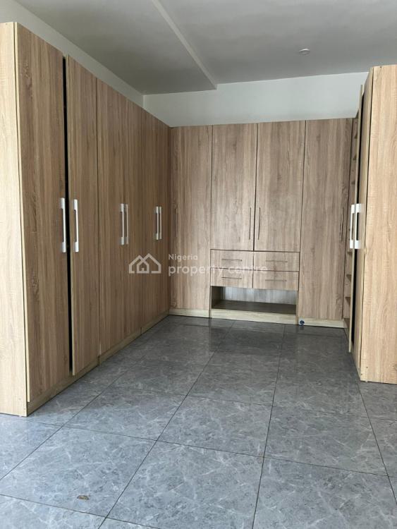 Privately Gated Ideal Airbnb 6 Bedroom Detached House Self Service, Lekki Phase 1, Lekki, Lagos, Detached Duplex for Rent