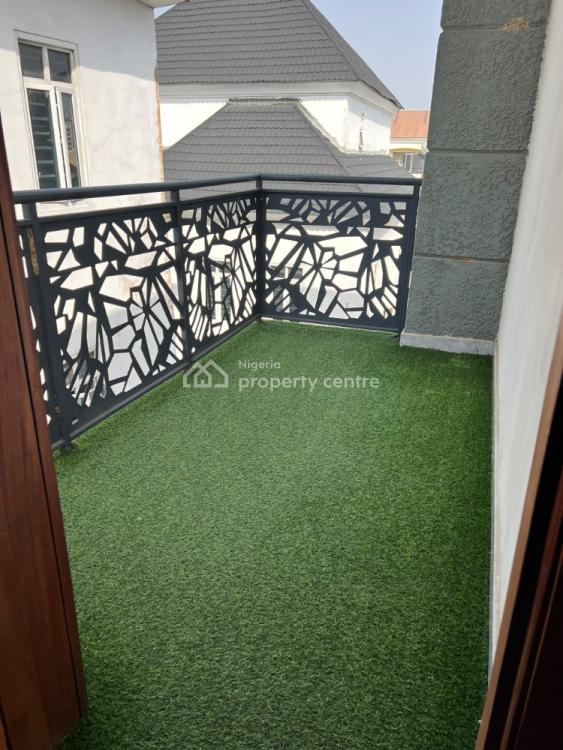 Privately Gated Ideal Airbnb 6 Bedroom Detached House Self Service, Lekki Phase 1, Lekki, Lagos, Detached Duplex for Rent