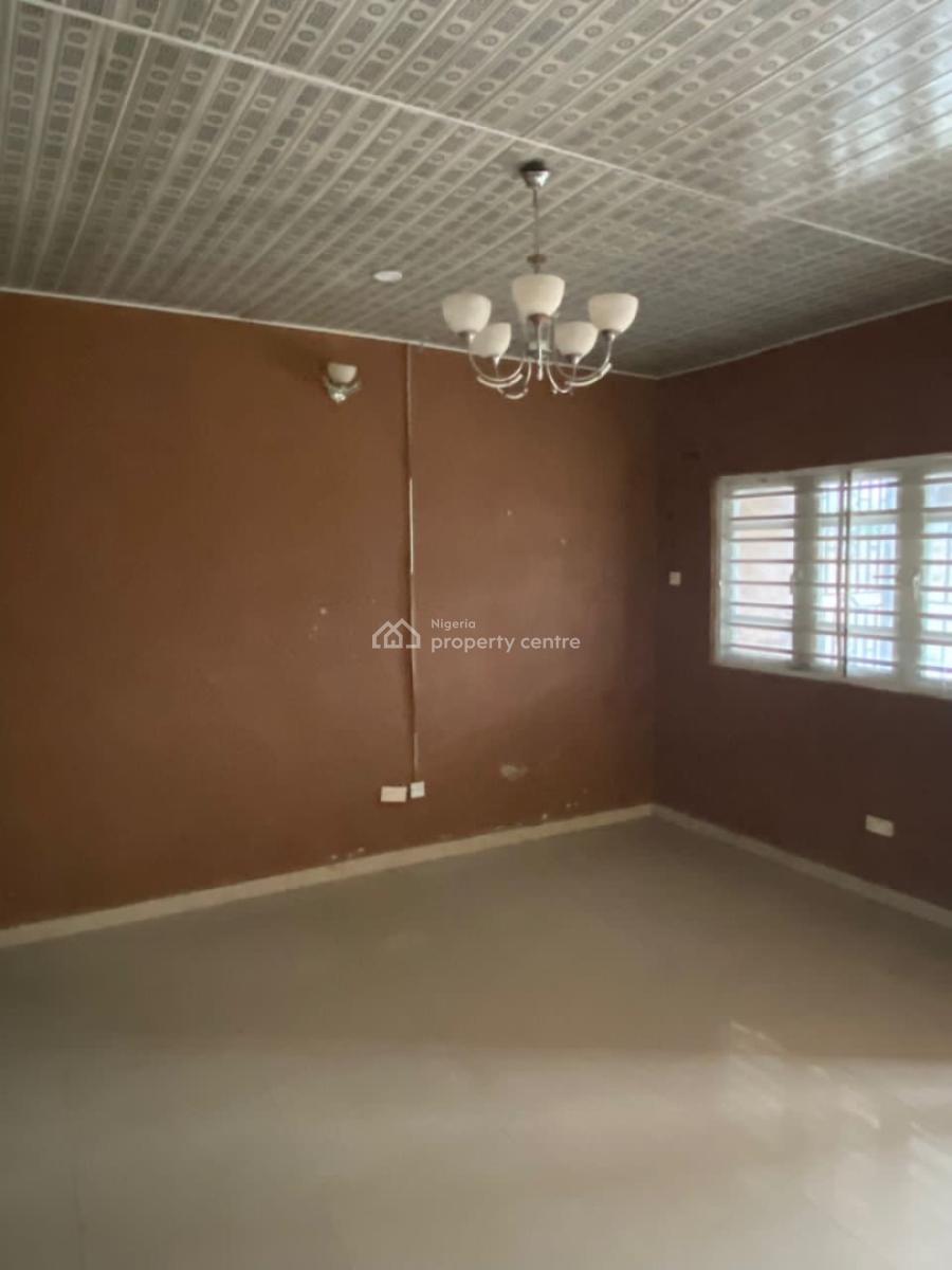 3 Bedroom Flat, Akoko Street,  By Ifo General Hospital, Alameda Bus  Stop., Ifo, Ogun, Detached Bungalow for Sale