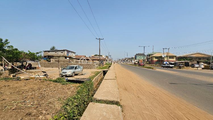 a Plot of Land Facing The Main Road, Oki, Iwo Road, Ibadan, Oyo, Commercial Property for Sale