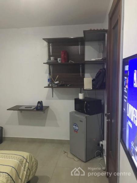 Classic and Well Furnished  Room Available Here. Very Cheap, Victoria Island Extension, Victoria Island (vi), Lagos, Self Contain (single Rooms) Short Let