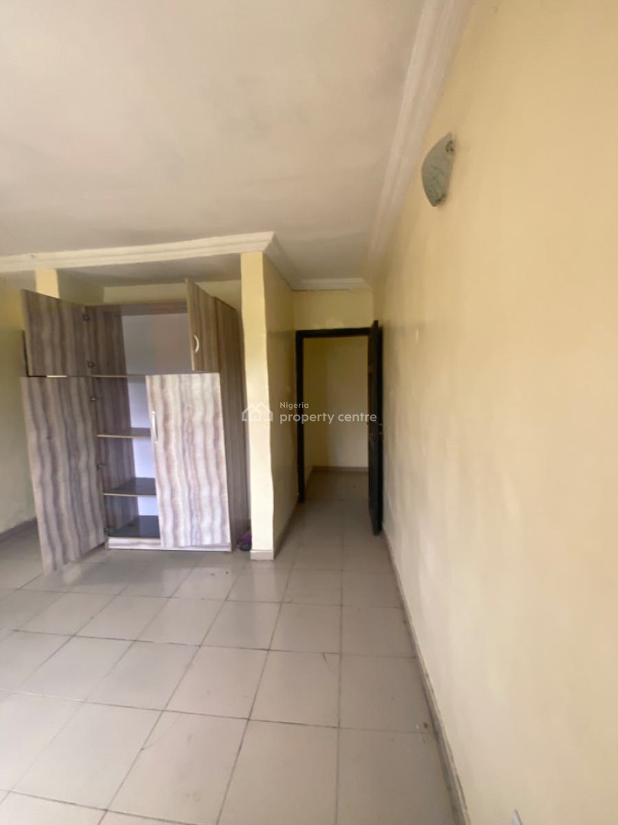 Luxuriously Spacious Nice 3 Bedroom Flat, No 2 Fayemi  Street, Abijo, Lekki, Lagos, Terraced Duplex for Rent