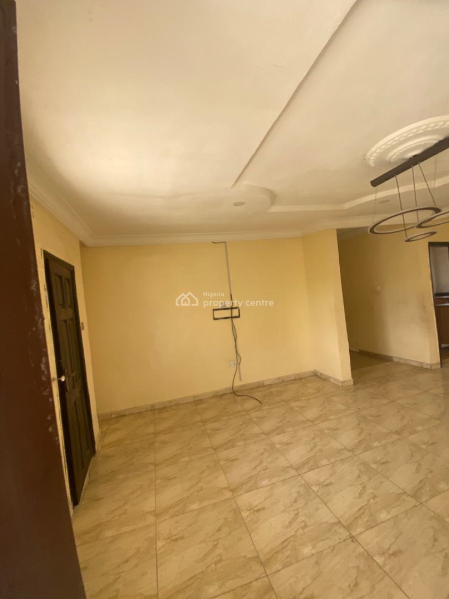 Luxuriously Spacious Nice 3 Bedroom Flat, No 2 Fayemi  Street, Abijo, Lekki, Lagos, Terraced Duplex for Rent