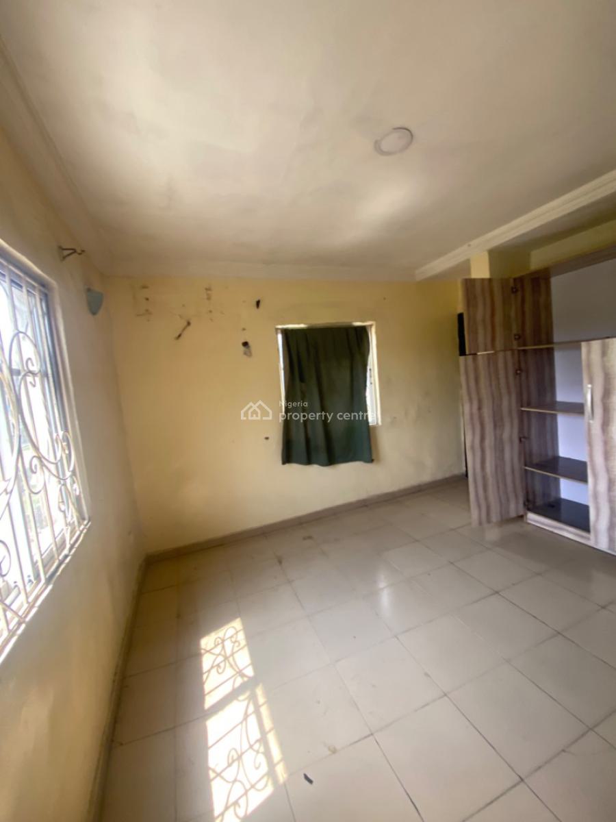 Luxuriously Spacious Nice 3 Bedroom Flat, No 2 Fayemi  Street, Abijo, Lekki, Lagos, Terraced Duplex for Rent