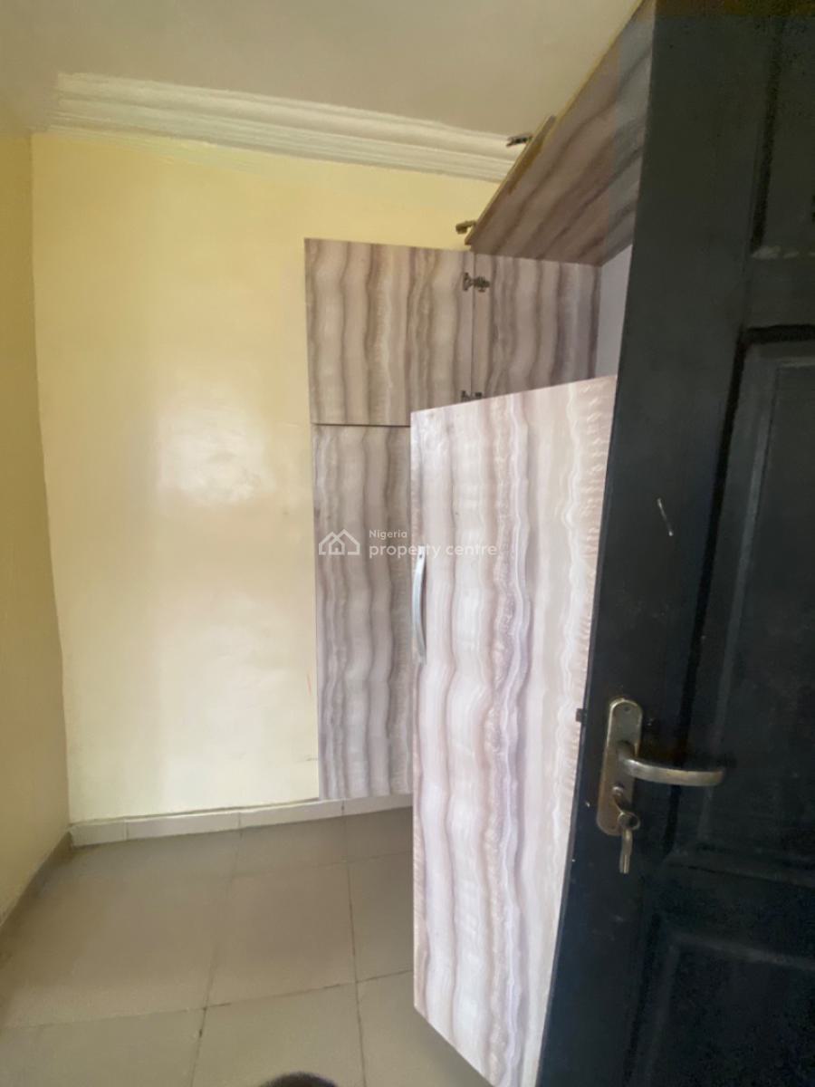 Luxuriously Spacious Nice 3 Bedroom Flat, No 2 Fayemi  Street, Abijo, Lekki, Lagos, Terraced Duplex for Rent