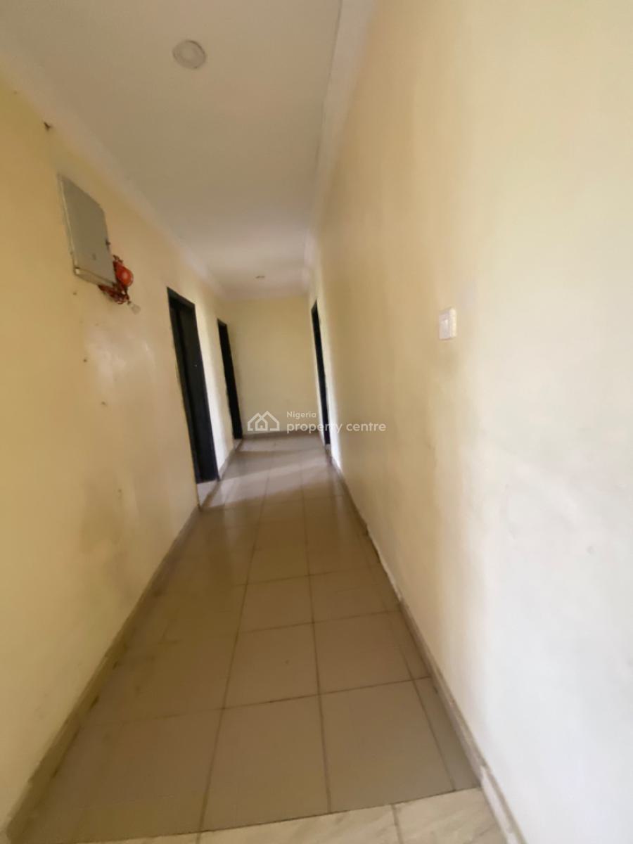 Luxuriously Spacious Nice 3 Bedroom Flat, No 2 Fayemi  Street, Abijo, Lekki, Lagos, Terraced Duplex for Rent