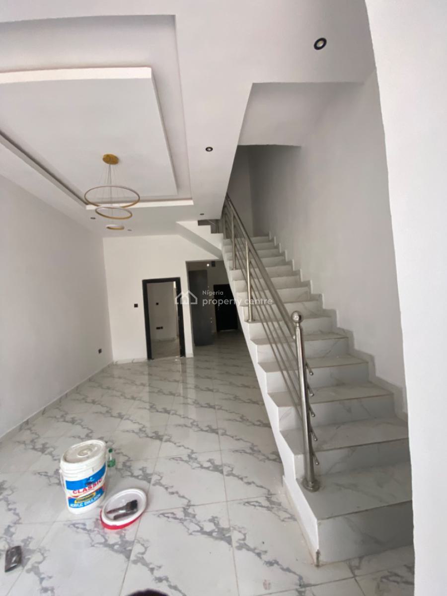 Luxuriously Spacious Nice 3 Bedrooms Duplex, No. 2, Fayemi  Street, Sangotedo, Ajah, Lagos, Semi-detached Duplex for Rent