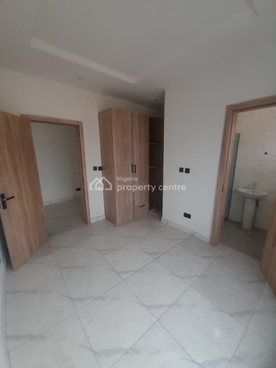 Serviced 2 Bedroom En-suite New Flat with Fitted Kitchen - Cooker, Ikate, Lekki, Lagos, Flat / Apartment for Rent